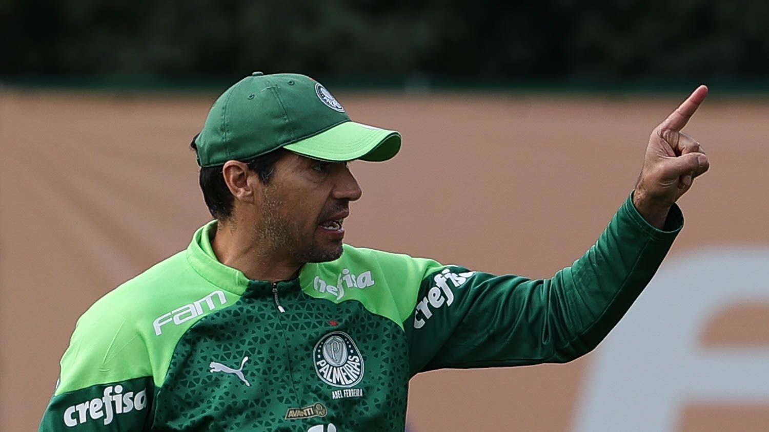 Palmeiras terá volta de Abel Ferreira após uma semana sem o técnico