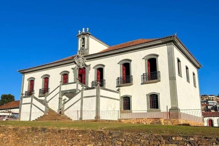 Moradores de Mariana escolhem novos vereadores para 2025-2028