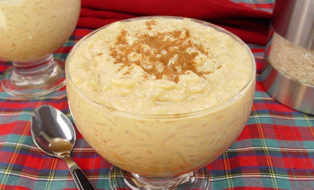 Receita de arroz-doce com doce de leite