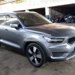 Carro premium usado ou um popular 0 km? O que saber antes de comprar