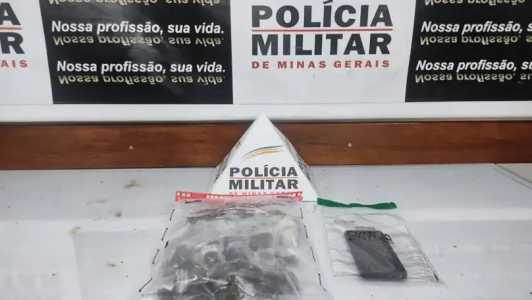 Suspeito é conhecido no meio policial e continua foragido na cidade.