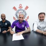 Corinthians renova empréstimo de meio-campista até o fim de 2025