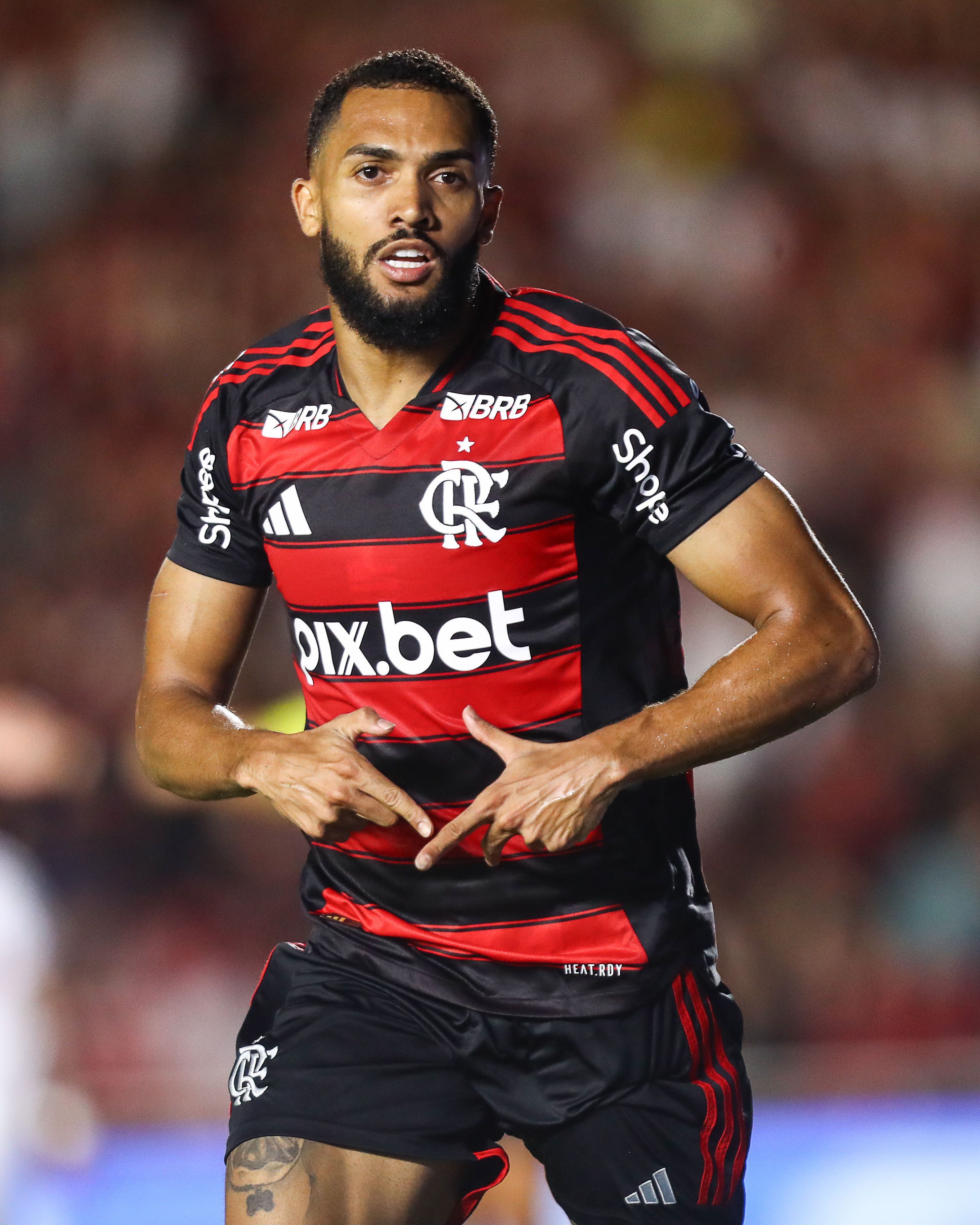 Juninho explica comemoração após primeiro gol pelo Flamengo