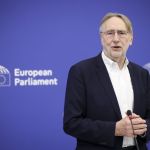 Parlamento Europeu congela acordo comercial com os EUA após ameaça à Groenlândia