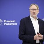 Parlamento Europeu congela acordo comercial com os EUA após ameaça à Groenlândia