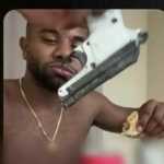 Davi Brito, campeão do BBB 24, vira réu por ameaça com arma contra ex-namorada