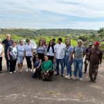 Parque dos Dinossauros recebe plantio de árvores