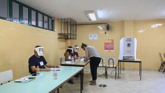 Eleições 2024: saiba quem não pode atuar como mesário e no apoio logístico | CNN Brasil