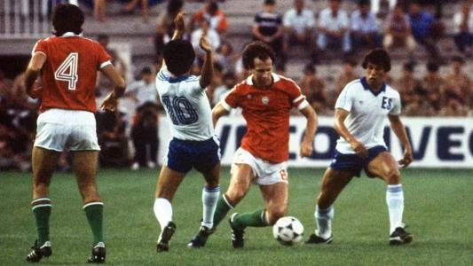 Jogadores da Hungria na goleada por 10 a 1 sobre El Salvador