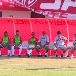 Na volta ao futebol, presidente Romário assiste do banco ex-Atlético dar vitória ao América