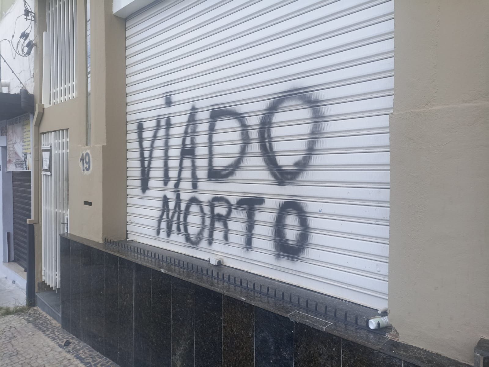 Cabeleireiro denuncia ataque homofóbico em salão do bairro Floresta, em BH