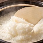 Chef: 'arroz branco não se faz com água; são necessários 550 ml de caldo de galinha e 60 g de manteiga“