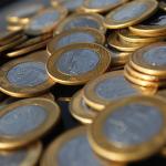 Governo tem déficit de R$ 43 bilhões e cumpre meta fiscal em 2024