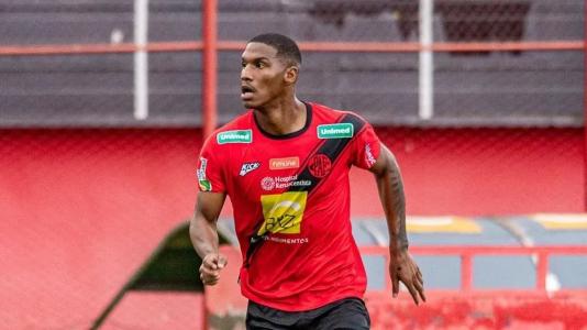 Igor Pereira, novo reforço do Náutico