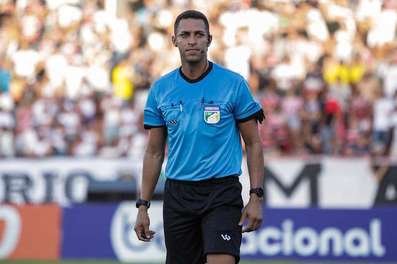 Elogiado por Abel Ferreira, Rodrigo José Pereira de Lima se torna árbitro Fifa