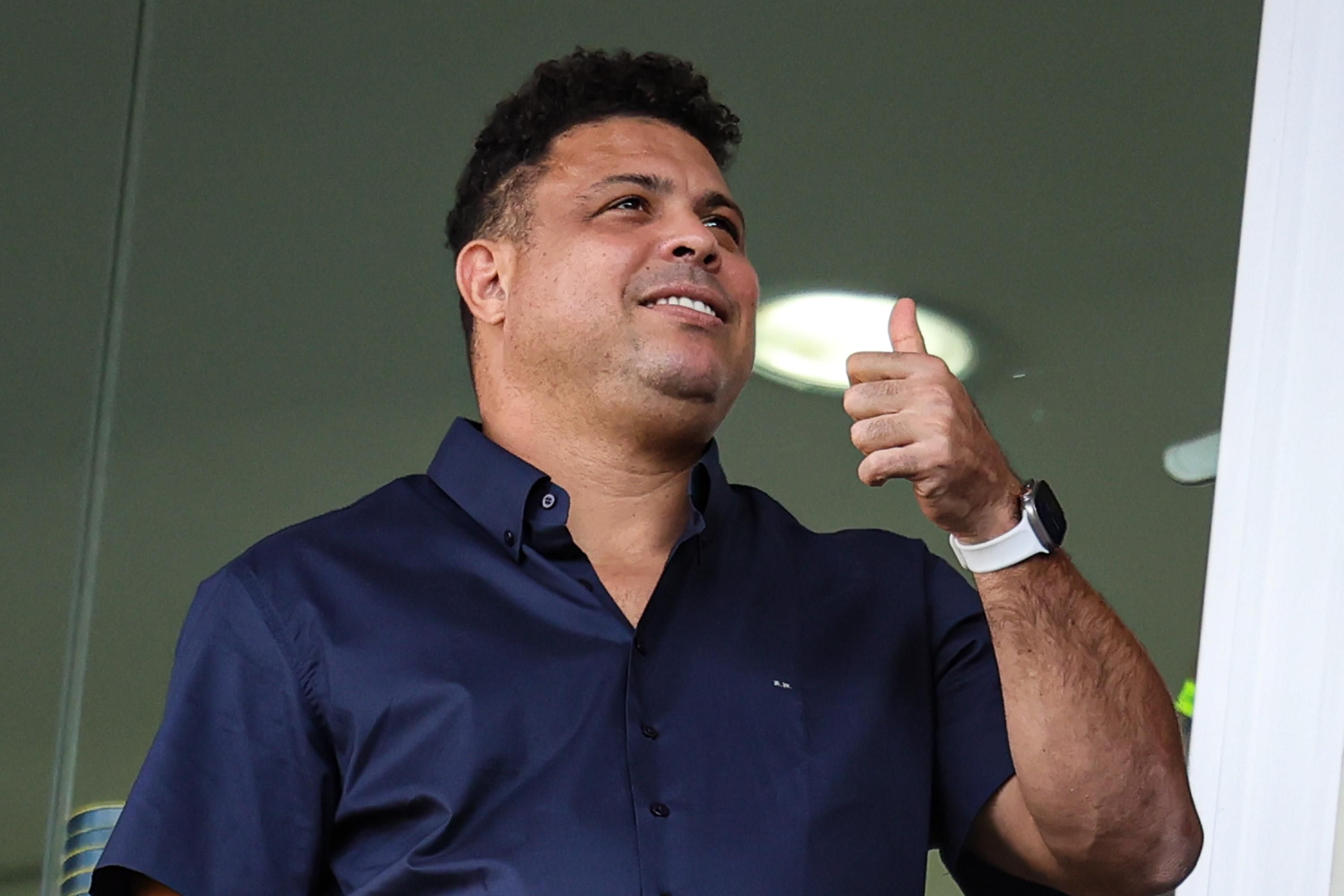 Ronaldo reage ao 'aniversário' de 2 anos na gestão do Cruzeiro
