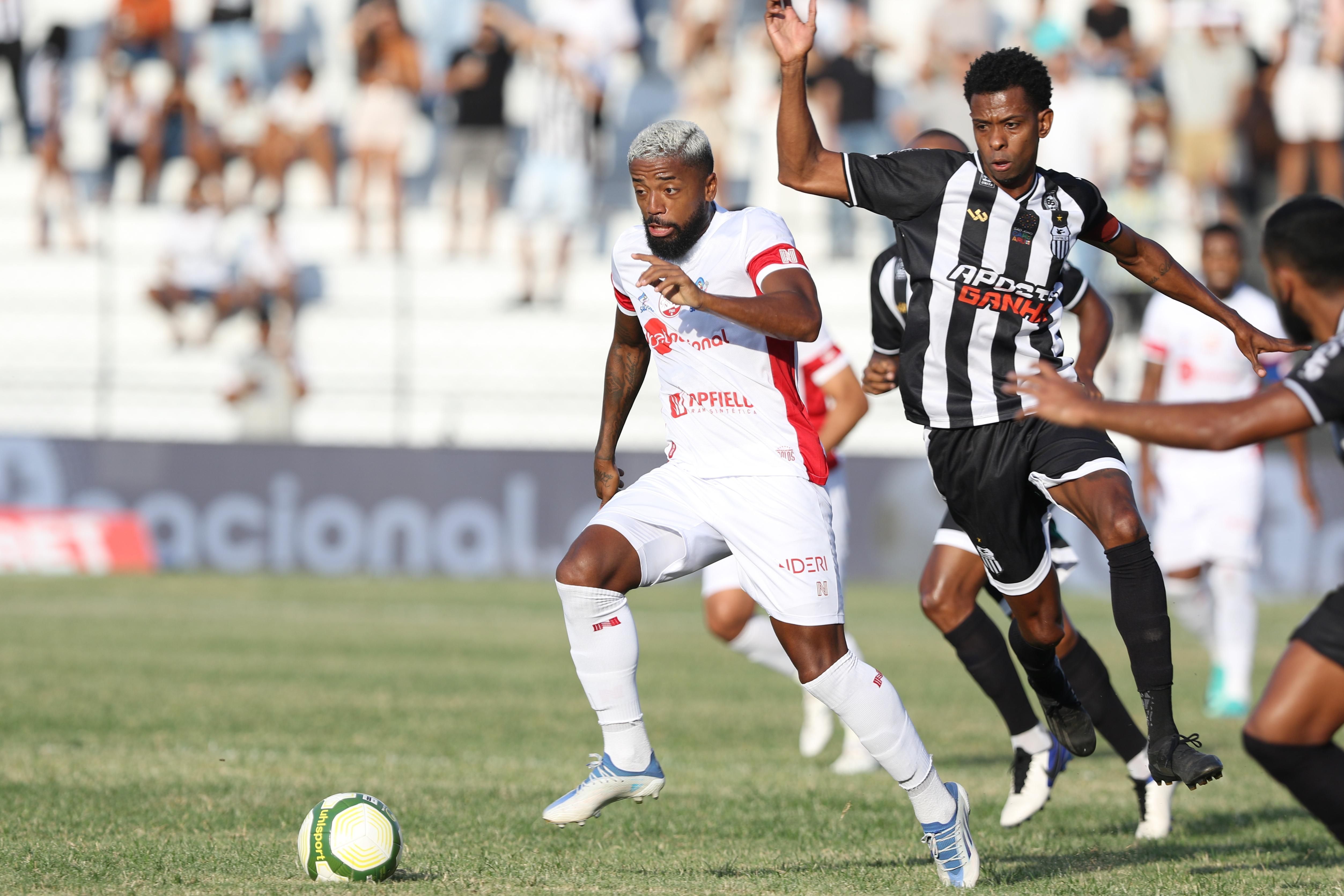Em jogo de quatro gols, Náutico empata com o Central e permanece em 2º no Pernambucano