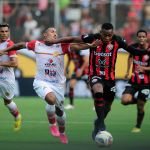 Vitória vence a Juazeirense e assume a liderança do Campeonato Baiano