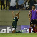 Palmeiras vence e fica com melhor campanha do Paulista; Santos vira sobre a Inter