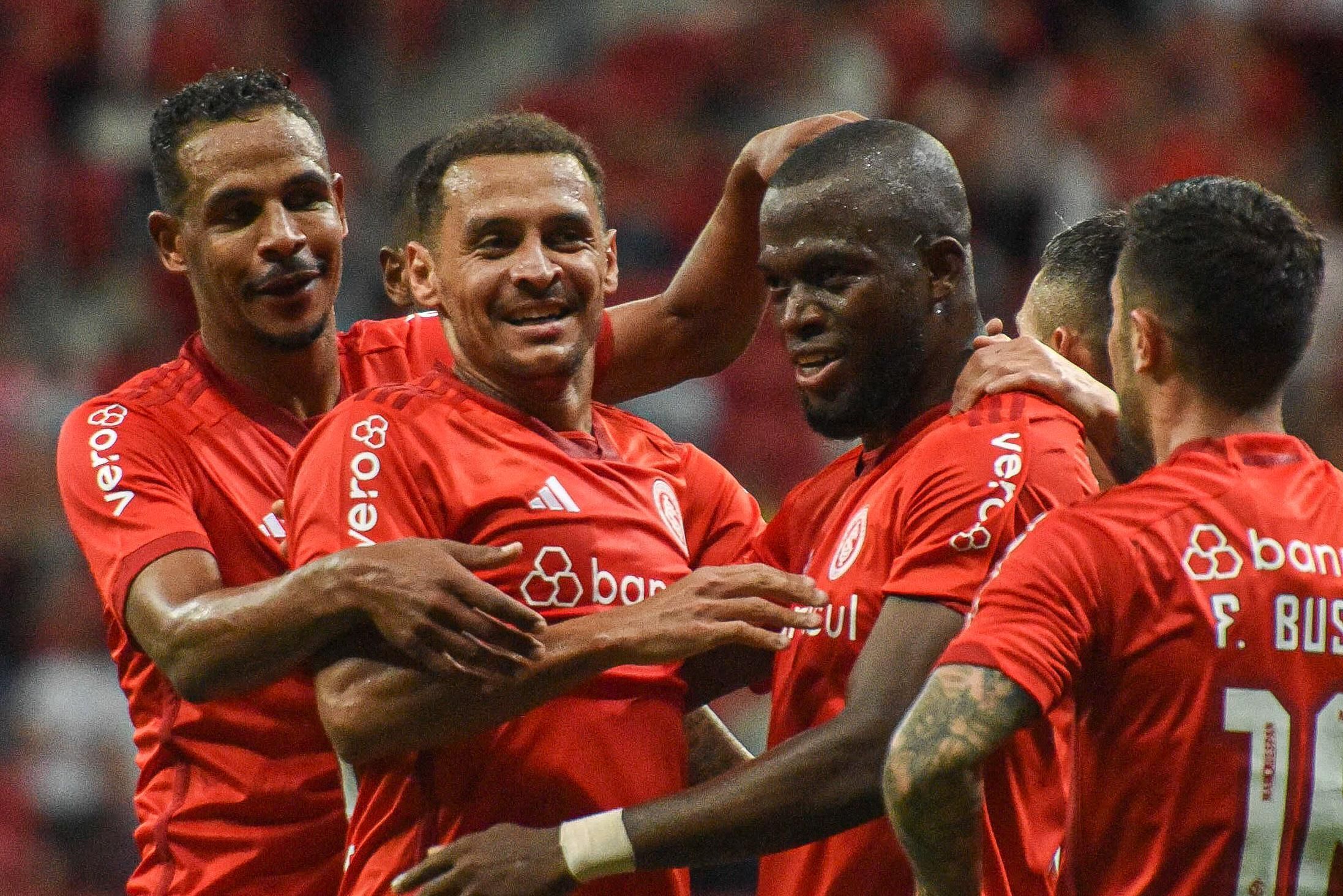 Inter vence Nova Iguaçu e avança à terceira fase da Copa do Brasil