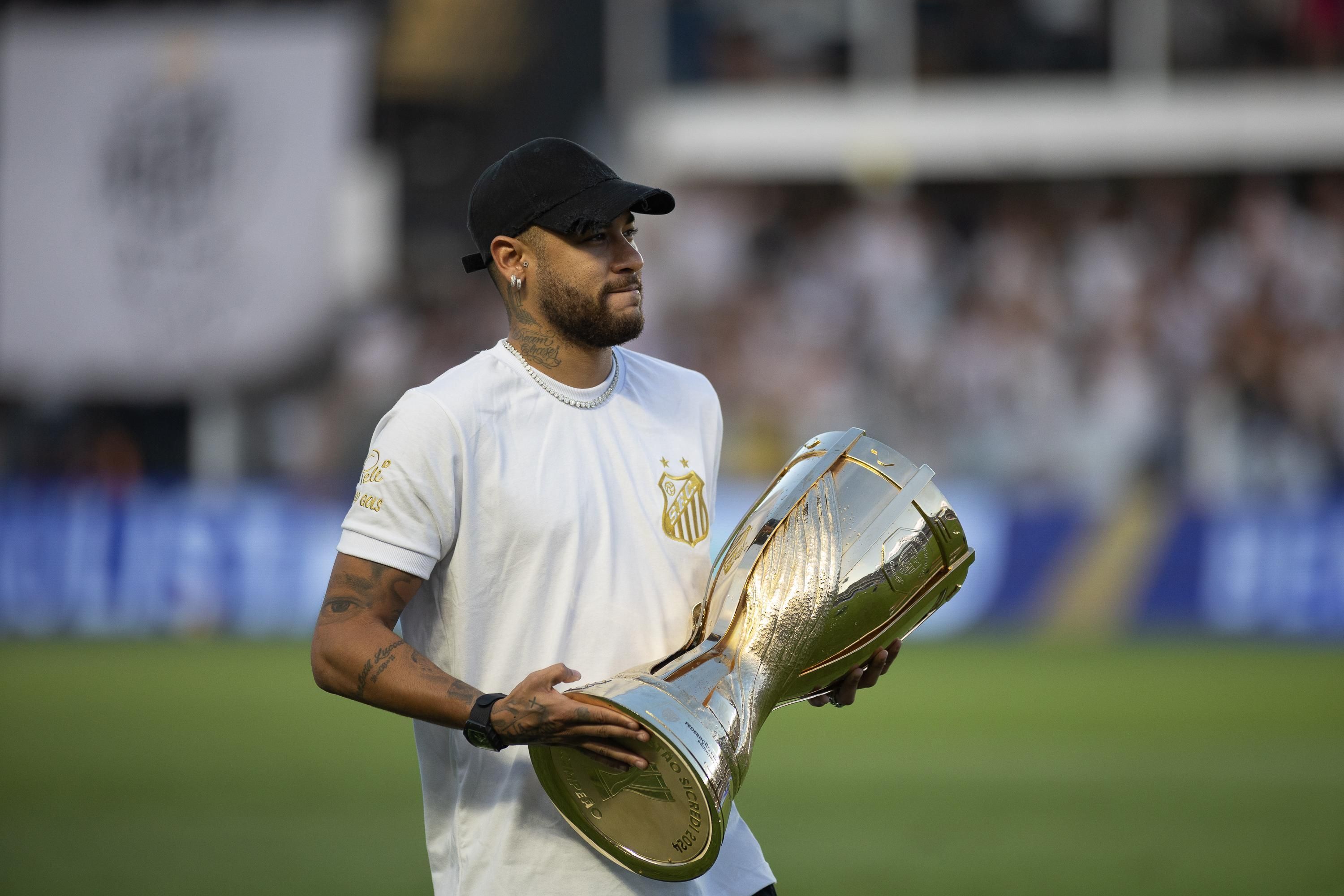 Fator Neymar: como o Santos usou astro brasileiro para 'incendiar' a Vila