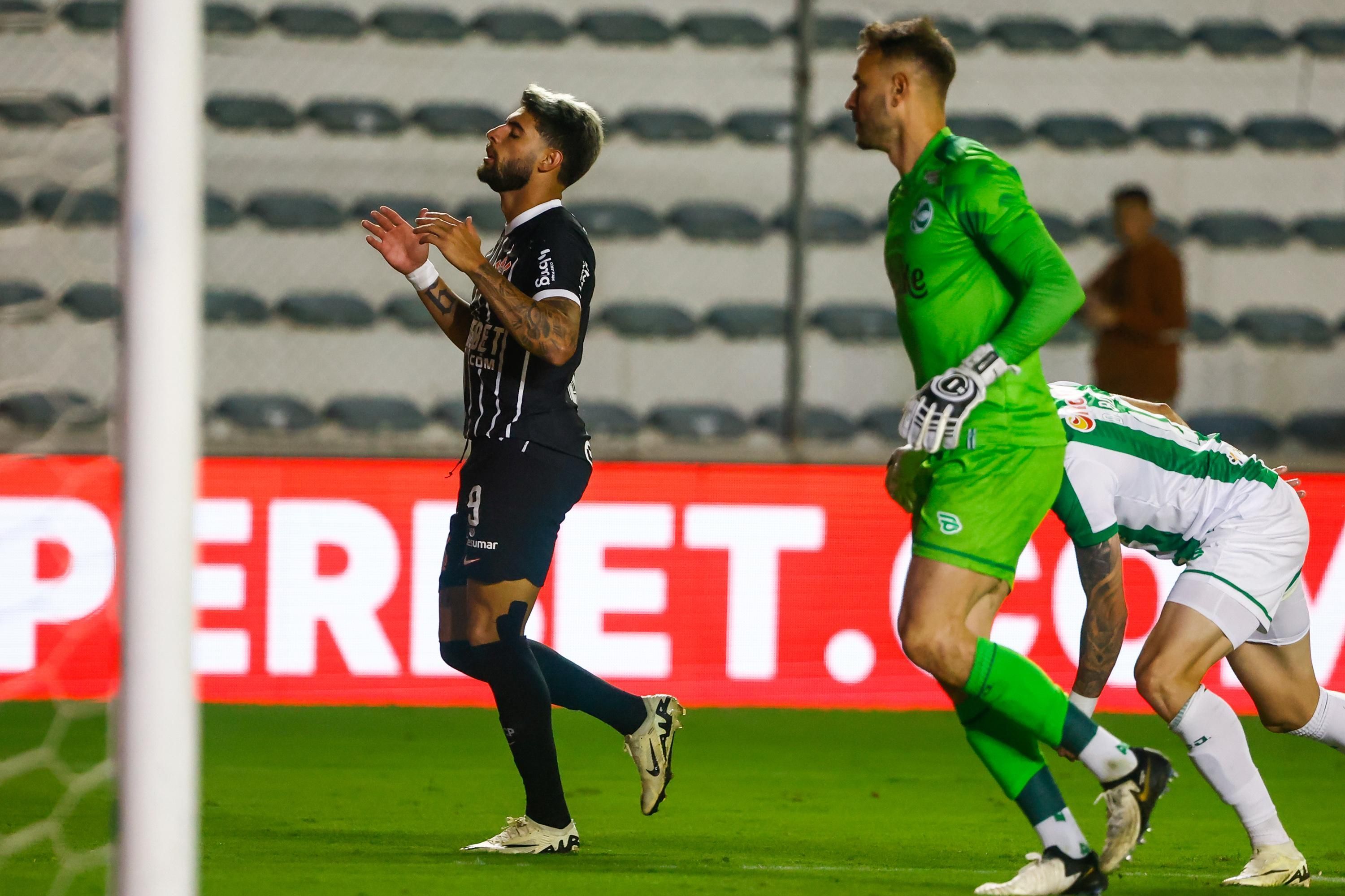 Corinthians volta a ser derrotado após seis jogos de invencibilidade