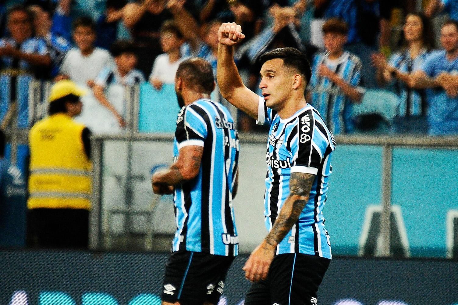 Grêmio bate Cuiabá e alcança segunda vitória no Brasileirão