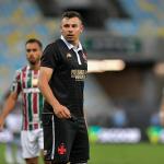 Após estreia, Hugo Moura garante que vai ajudar o Vasco: ‘Nasci pronto’