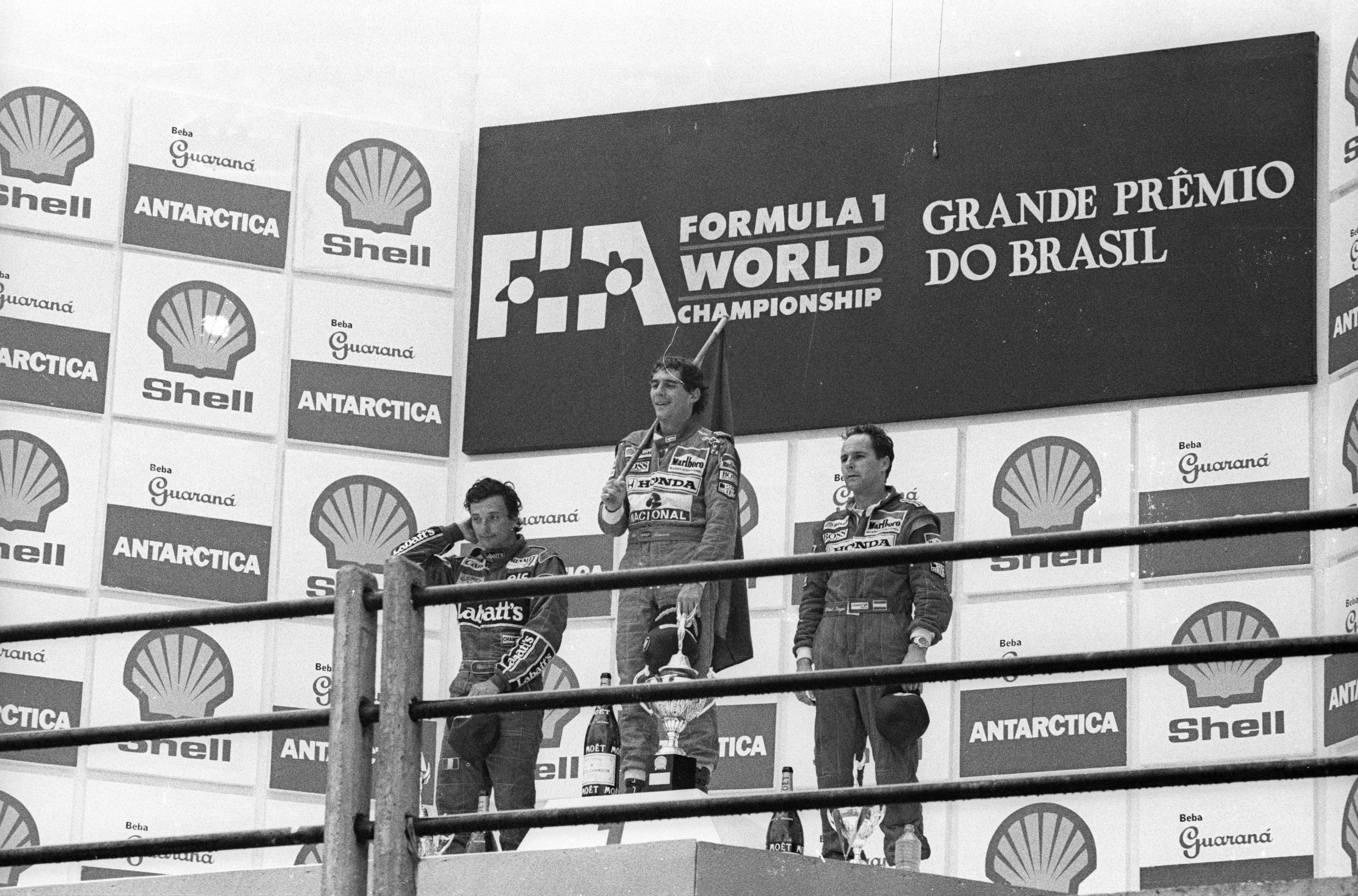 Relembre a primeira e mais emocionante vitória de Ayrton Senna no Brasil