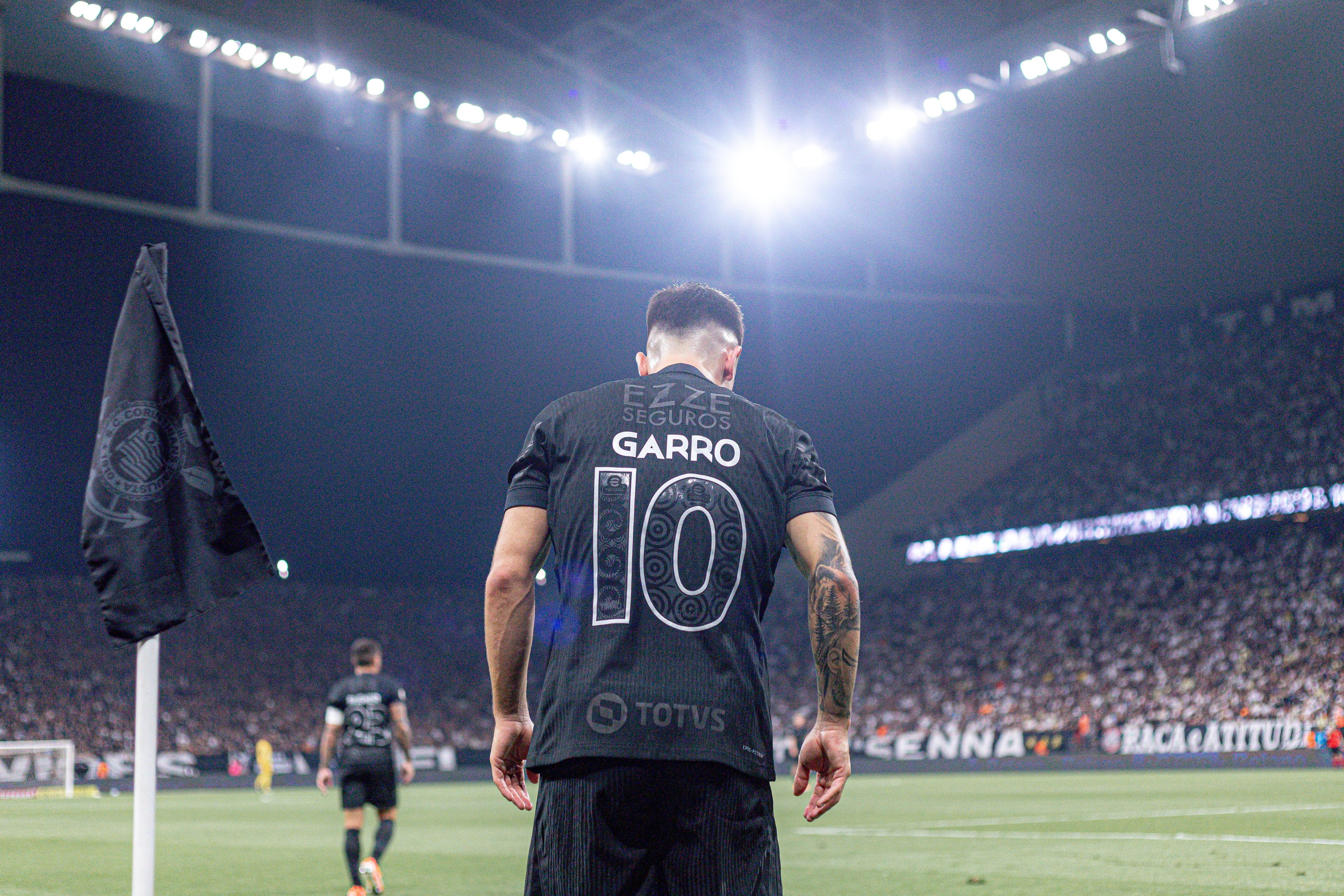 Corinthians confirma retorno de Garro para encarar o São Bernardo