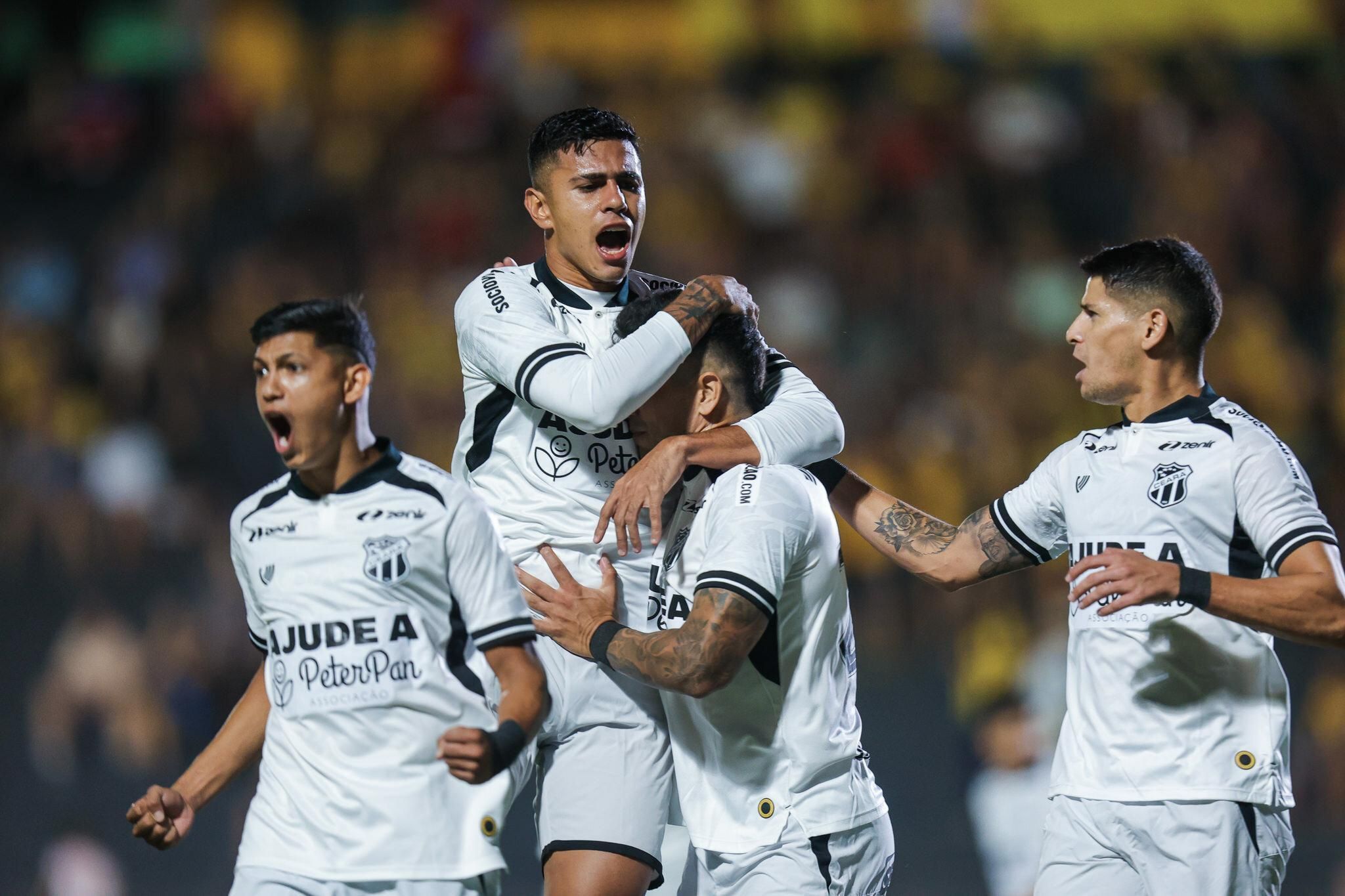 Ceará goleia o Novorizontino e consegue a primeira vitória na Série B