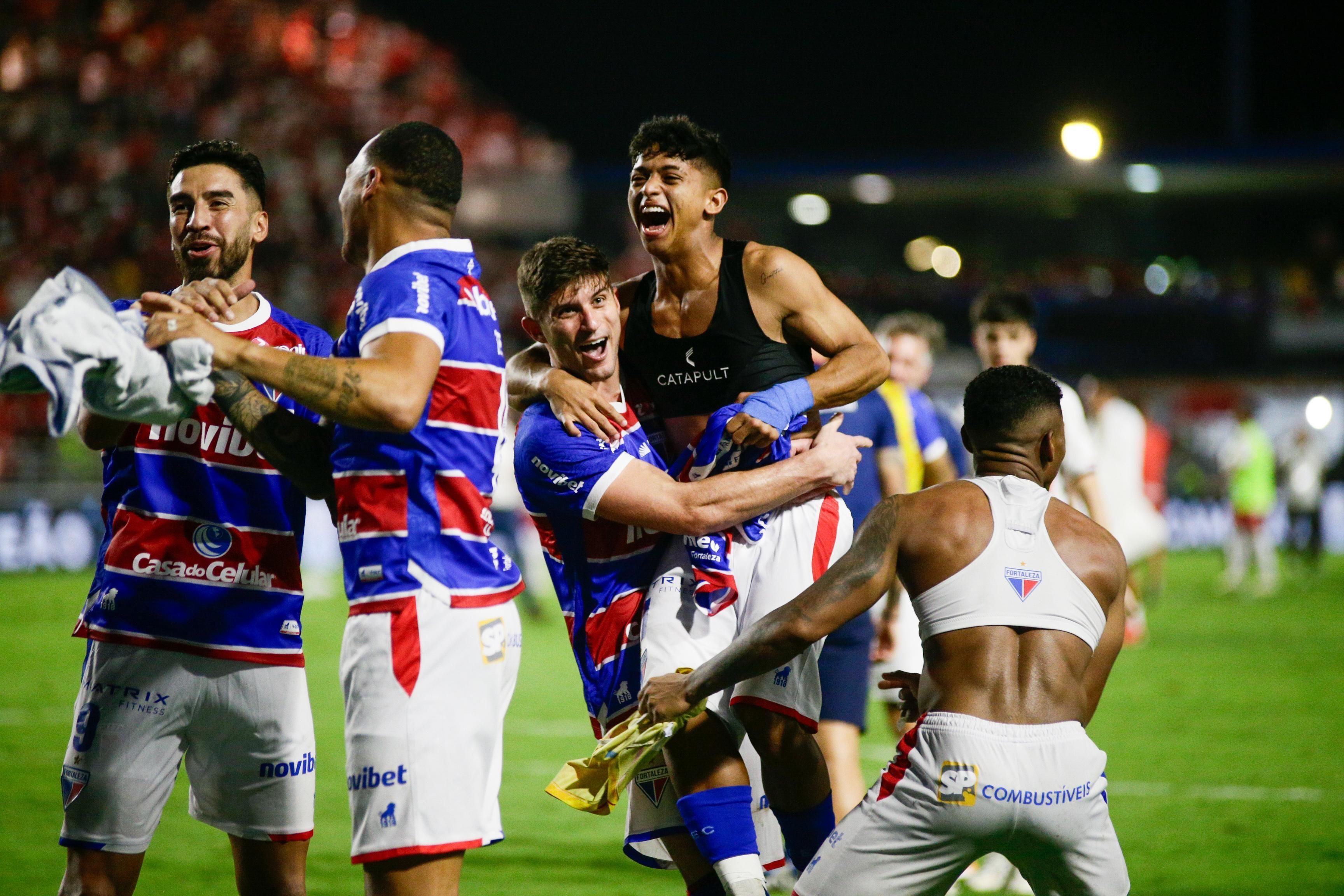 Premiação milionária! Saiba quanto o Fortaleza recebe por título da Copa do Nordeste