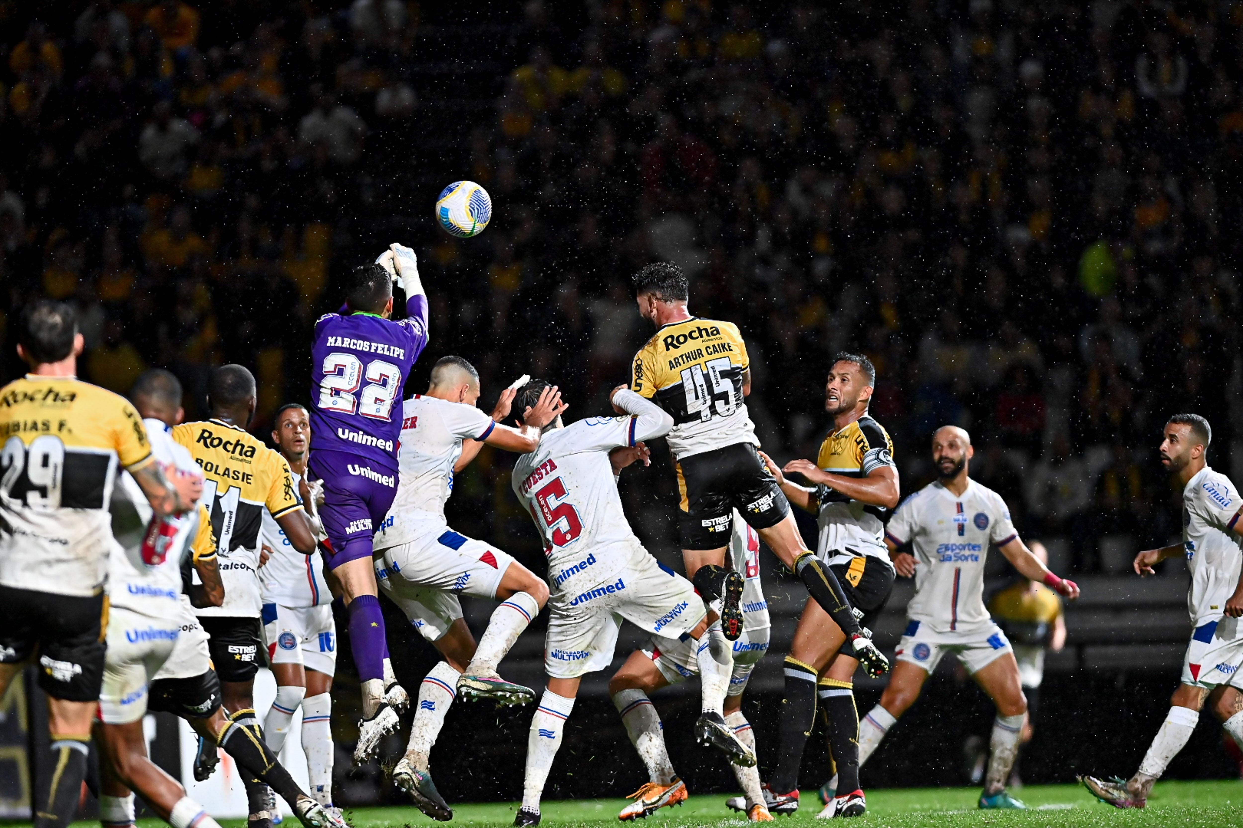 Bahia arranca empate do Criciúma, mas deixa escapar chance de liderar Série A