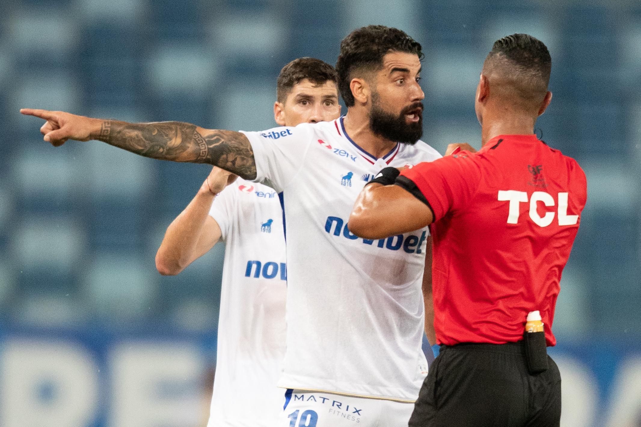 Fortaleza pode ter oito desfalques para enfrentar o Grêmio; veja lista