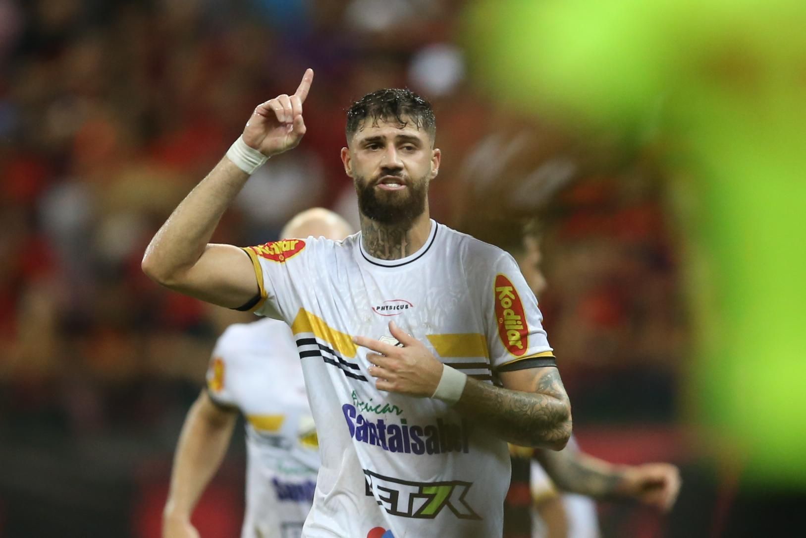 Sport faz gol contra relâmpago, perde do Novorizontino e fica fora do G4 da Série B