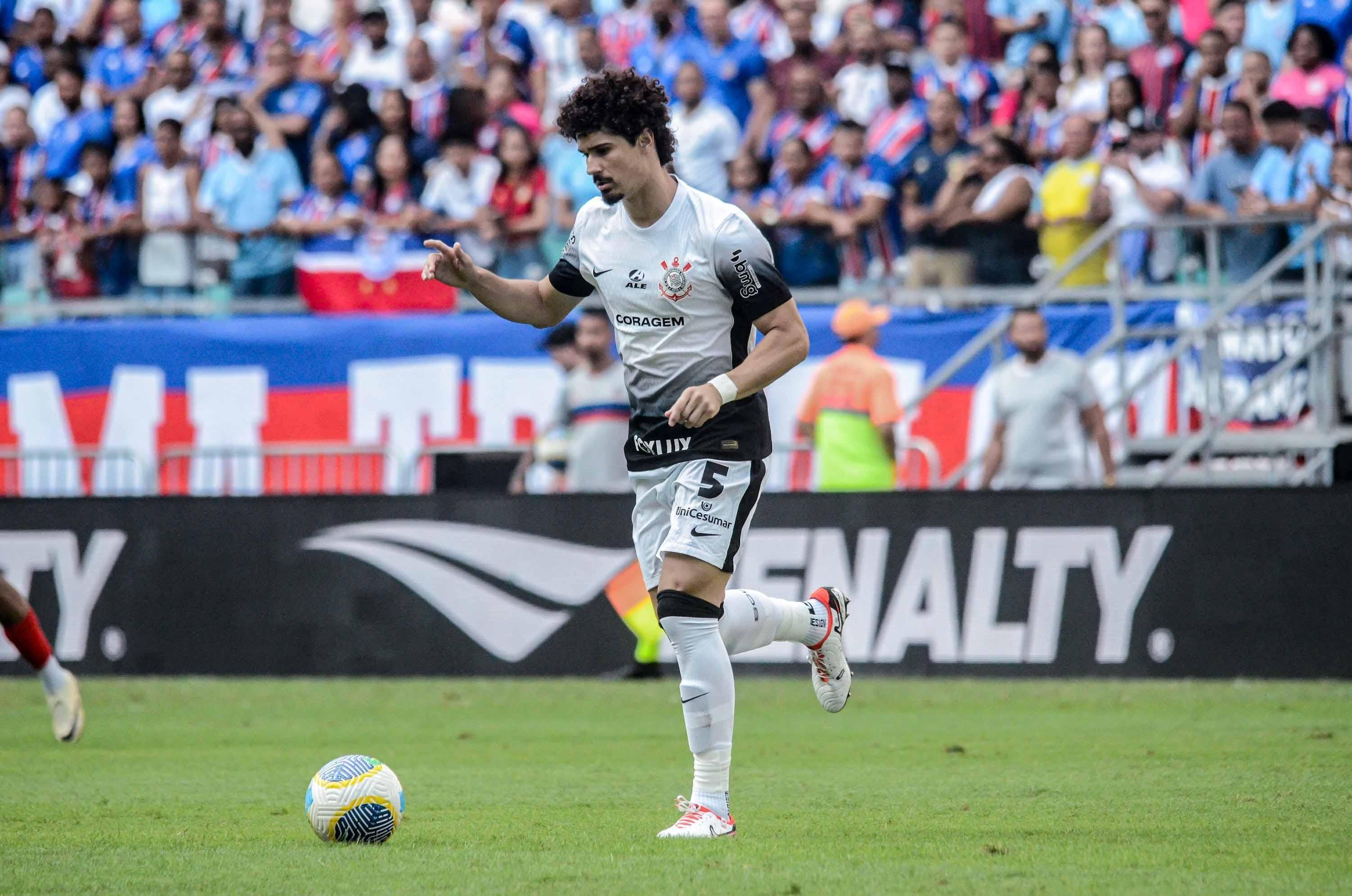 Estreante diz o que fez diferença para Corinthians vencer primeiro jogo fora de casa