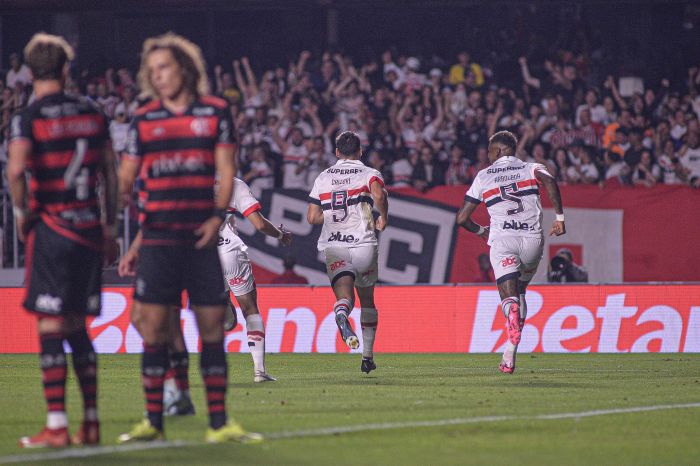São Paulo venceu o Flamengo no Morumbi
