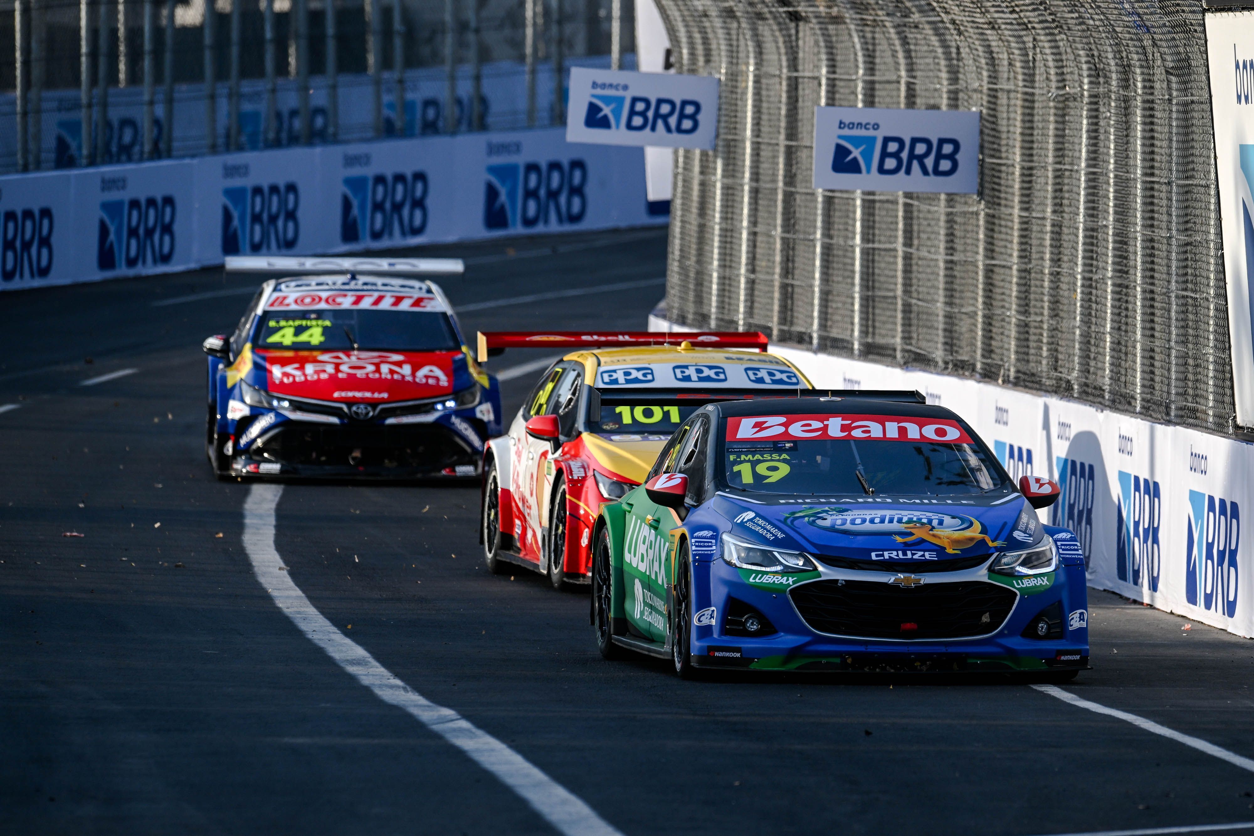 Quais são os modelos e marcas de carro da Stock Car? Veja todos já utilizados