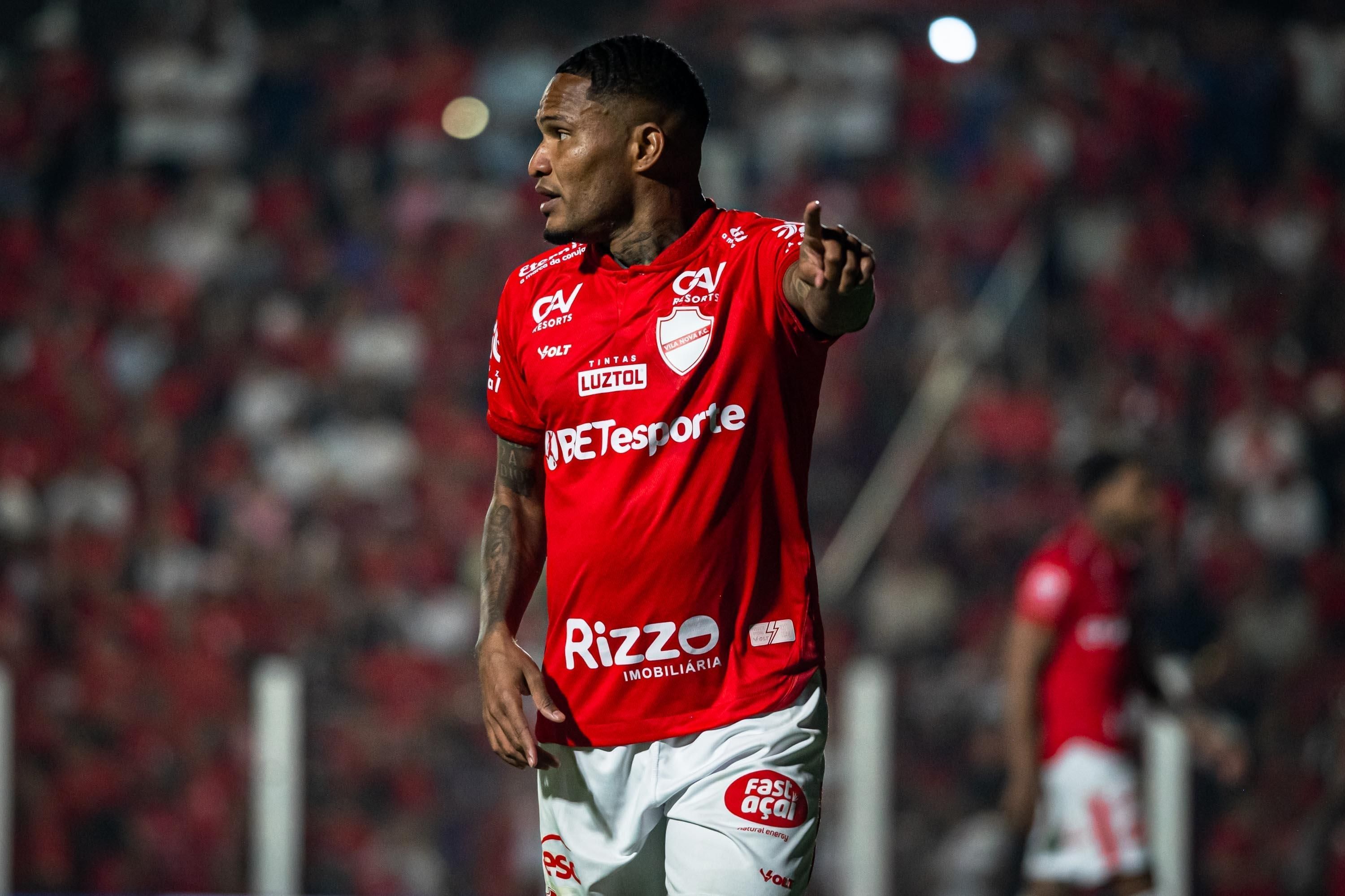 Vila Nova tem dois gols anulados, mas vence e aumenta jejum do América na Série B