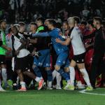 Segurança do Vasco se envolve em briga com jogadores do Athletico-PR em São Januário