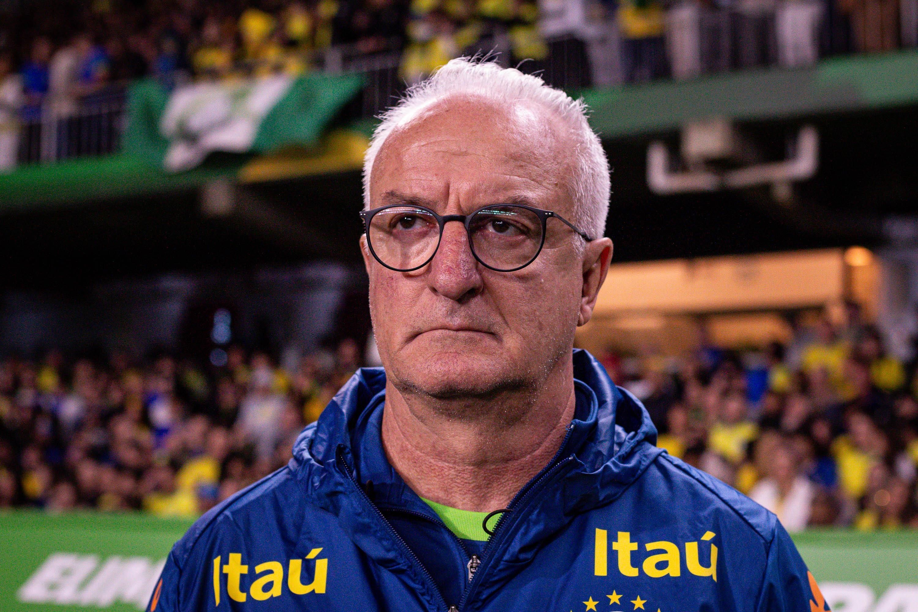 Dorival pede paciência com a Seleção após vaias mesmo com vitória sobre o Equador