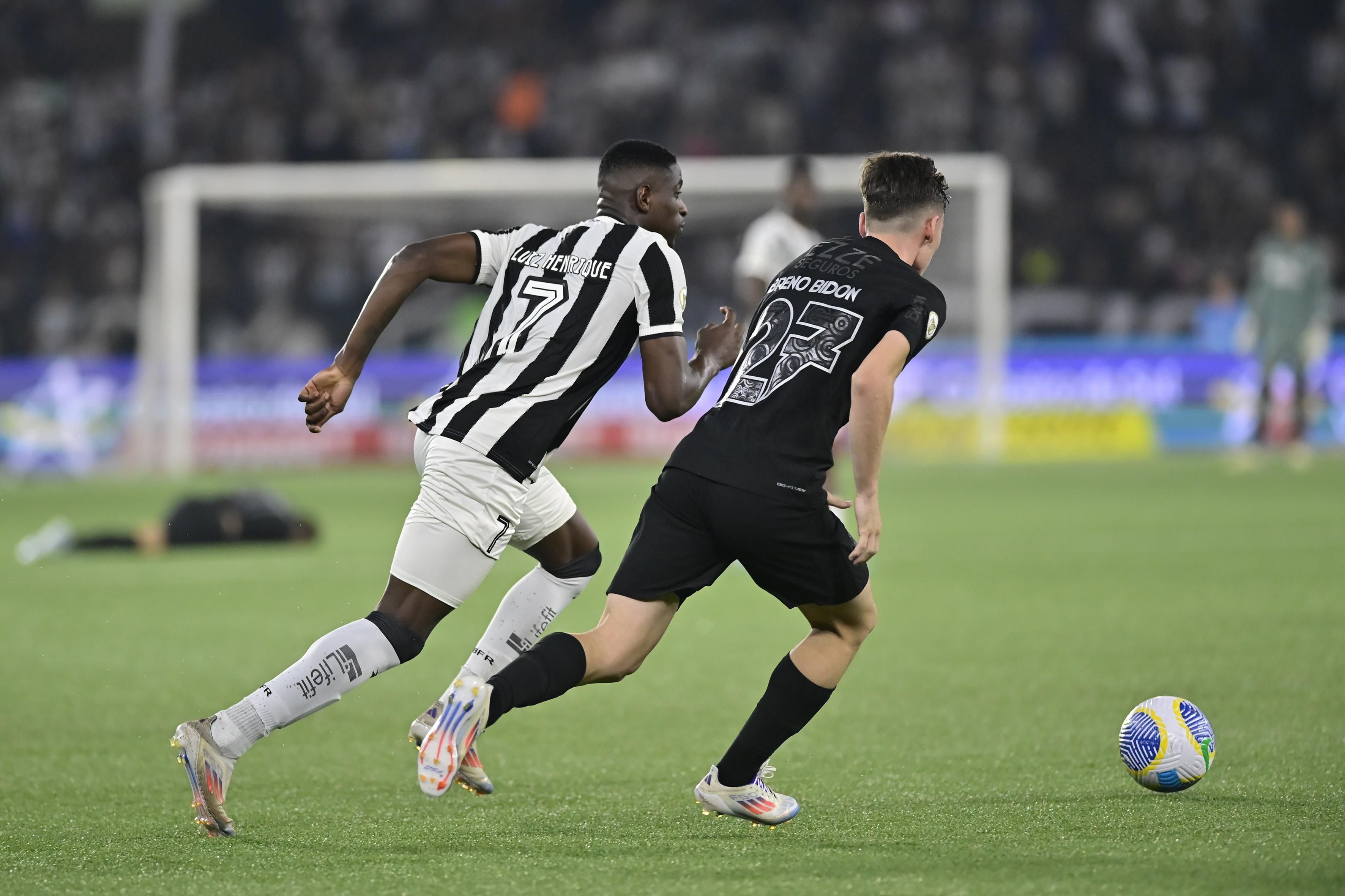 Breno Bidon vê Corinthians melhor no segundo tempo, mas lamenta derrota para o Botafogo