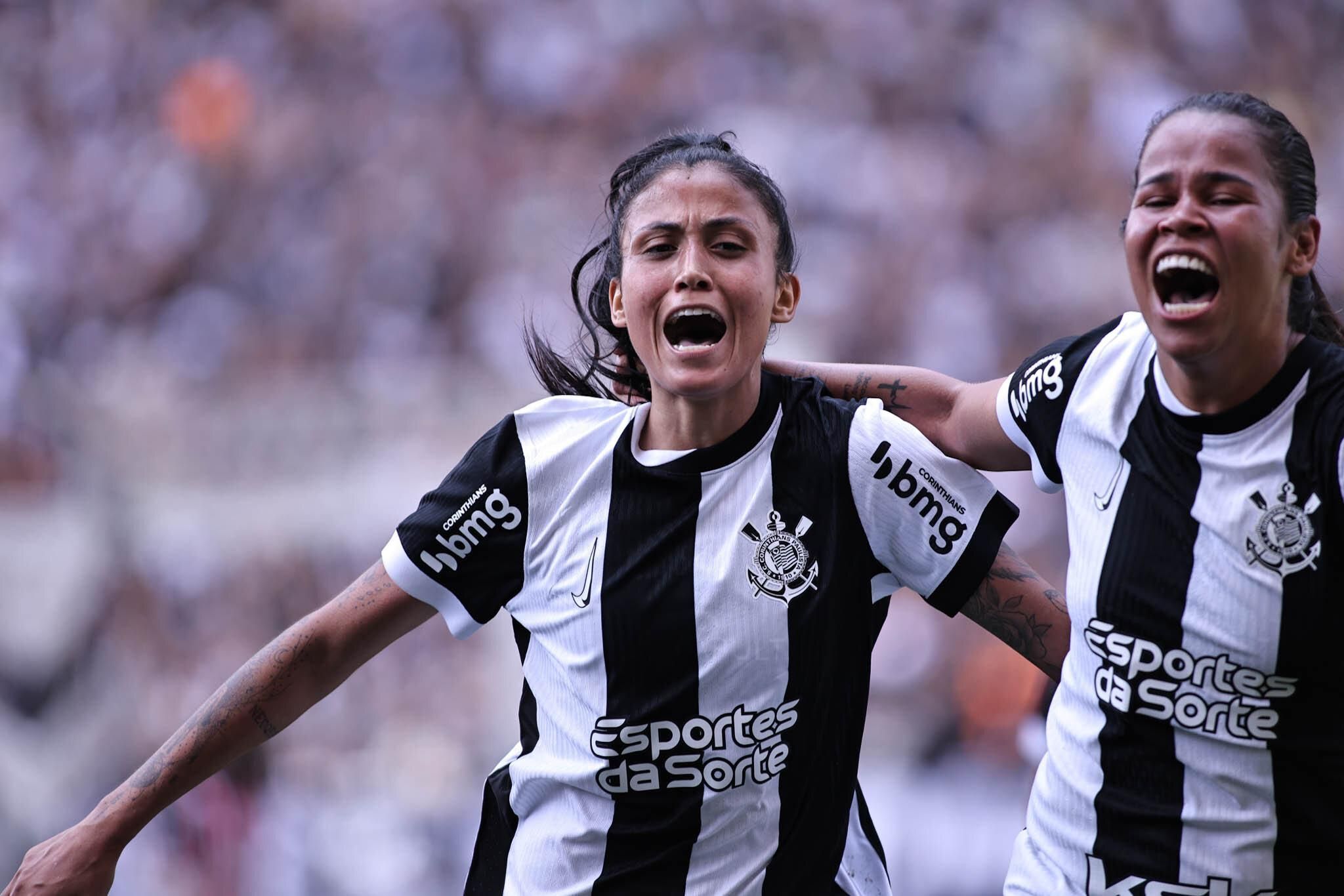 Corinthians vence os dois jogos da final e é hexacampeão no Brasileiro Feminino