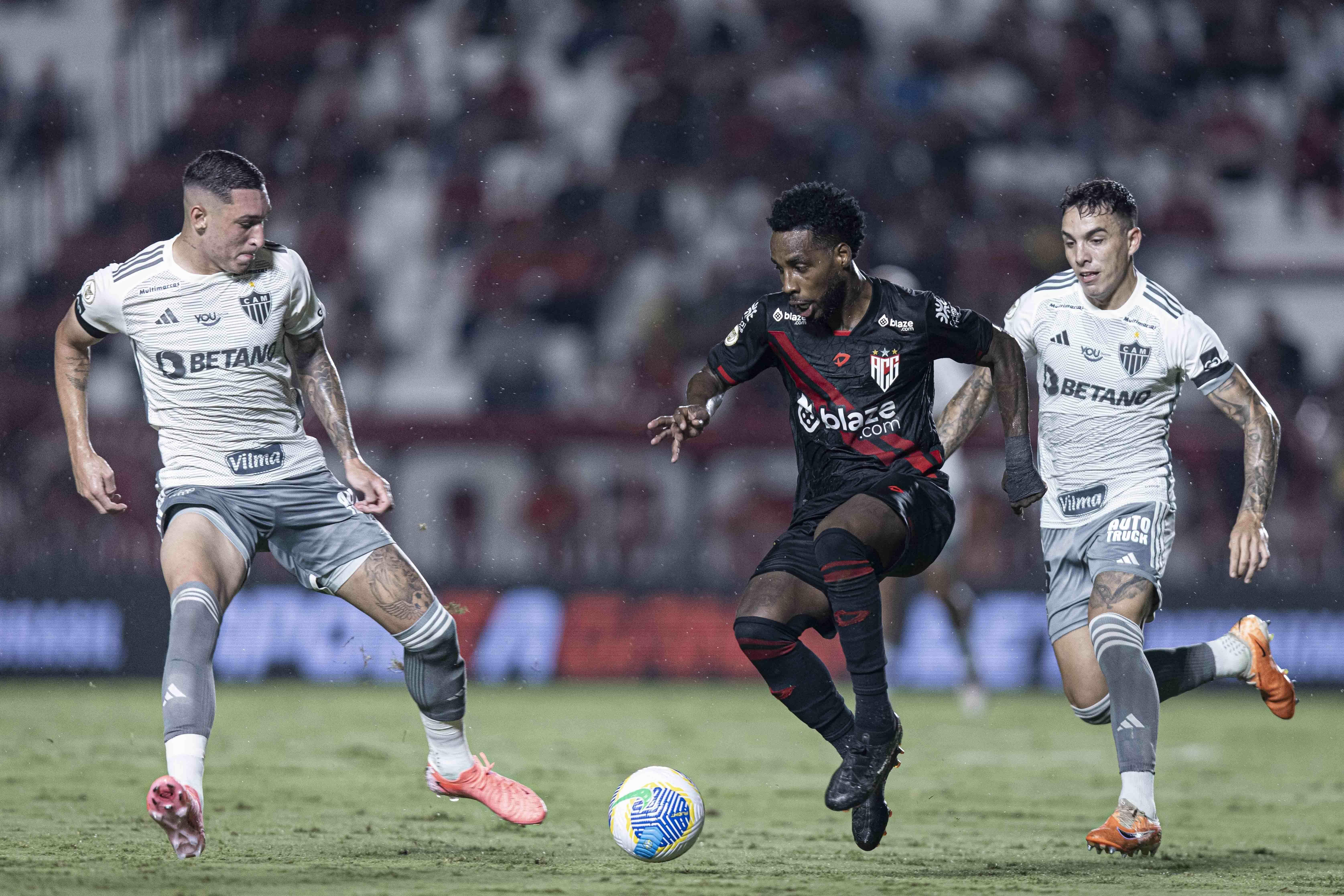 Volante do Atlético está de malas prontas para defender clube da Série B