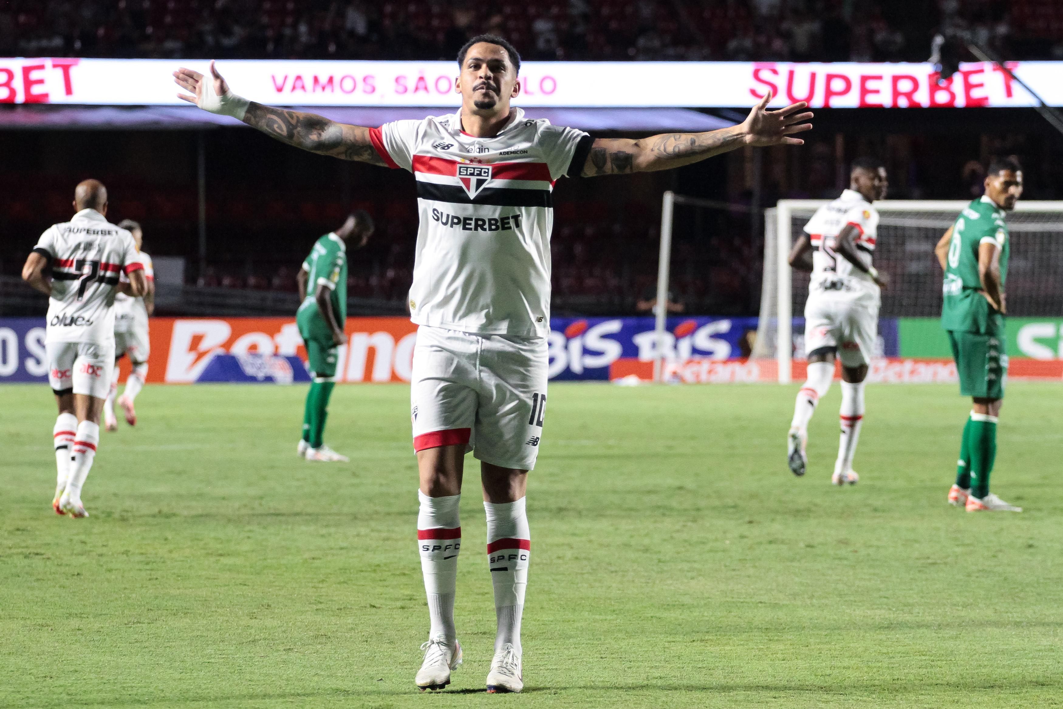 São Paulo vence Guarani com estreia de titulares no Paulistão