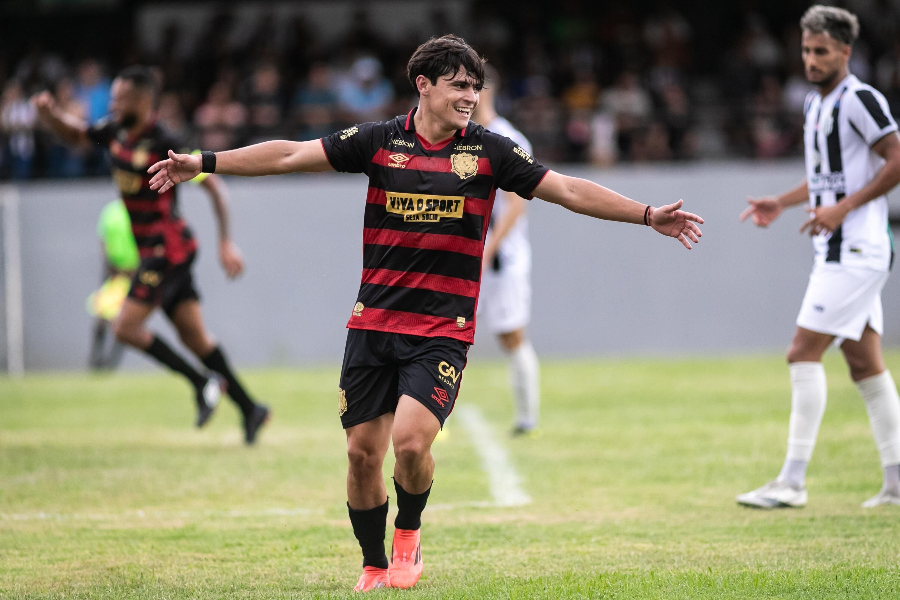 Sport vence Central fora de casa e alcança primeira vitória no Pernambucano