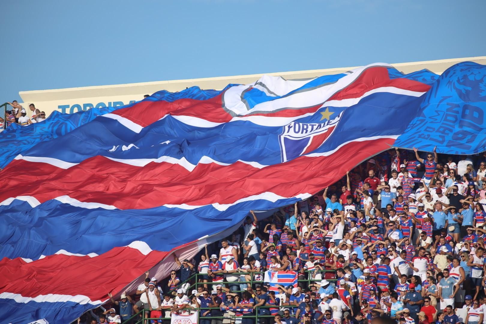 Fortaleza consegue liberação para ter torcida nas finais do Campeonato Cearense