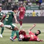 Palmeiras empata com Bragantino sob olhares de Klopp e protestos da torcida