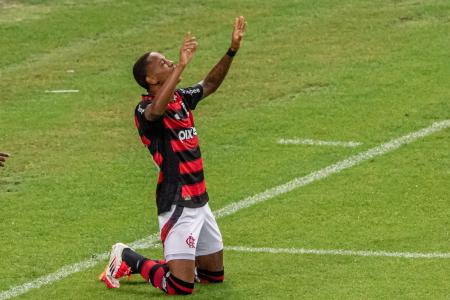 Wallace Yan é revelação dos últimos anos do Flamengo