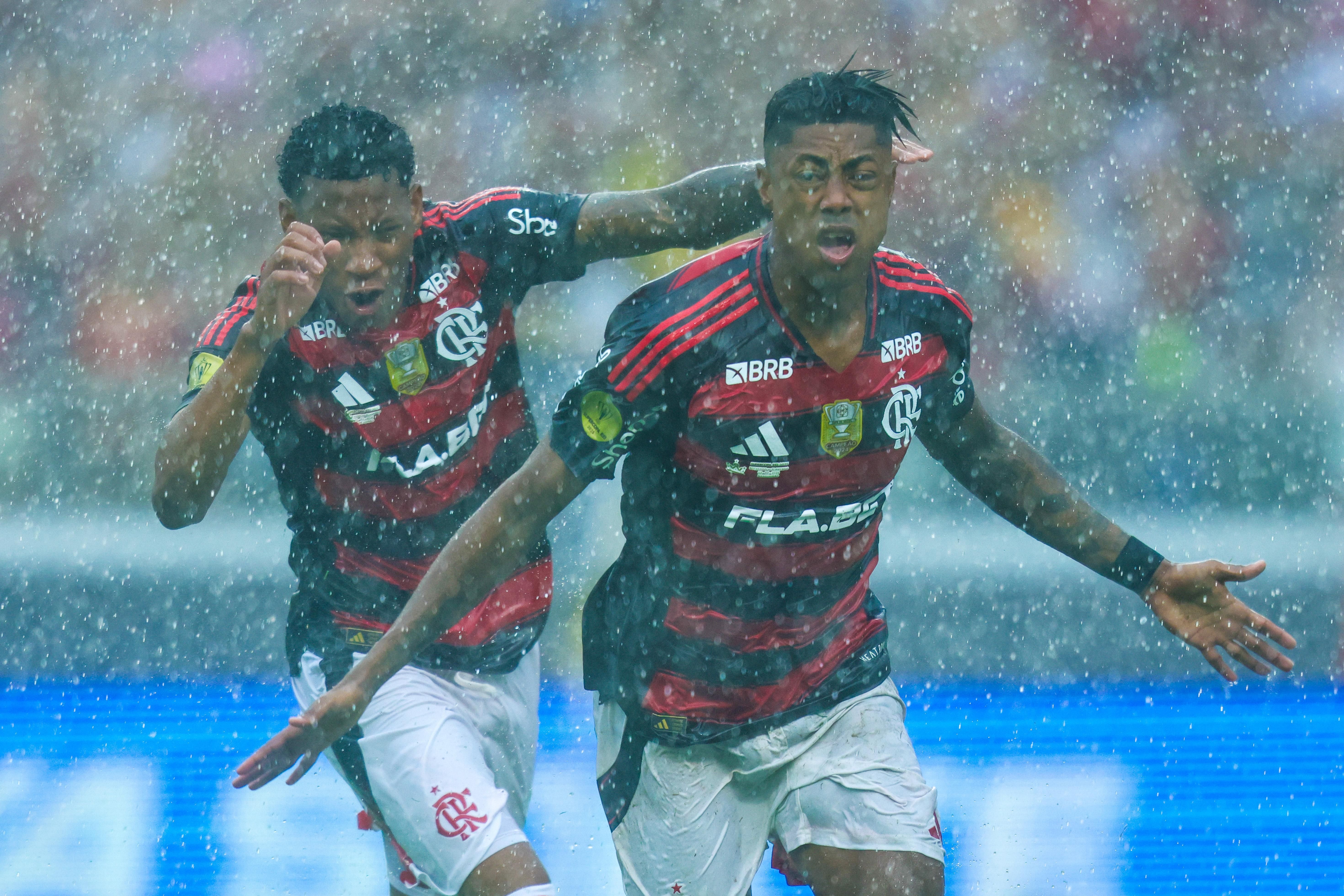 Rei dos Clássicos: Bruno Henrique confirma fama e decide a Supercopa do Brasil